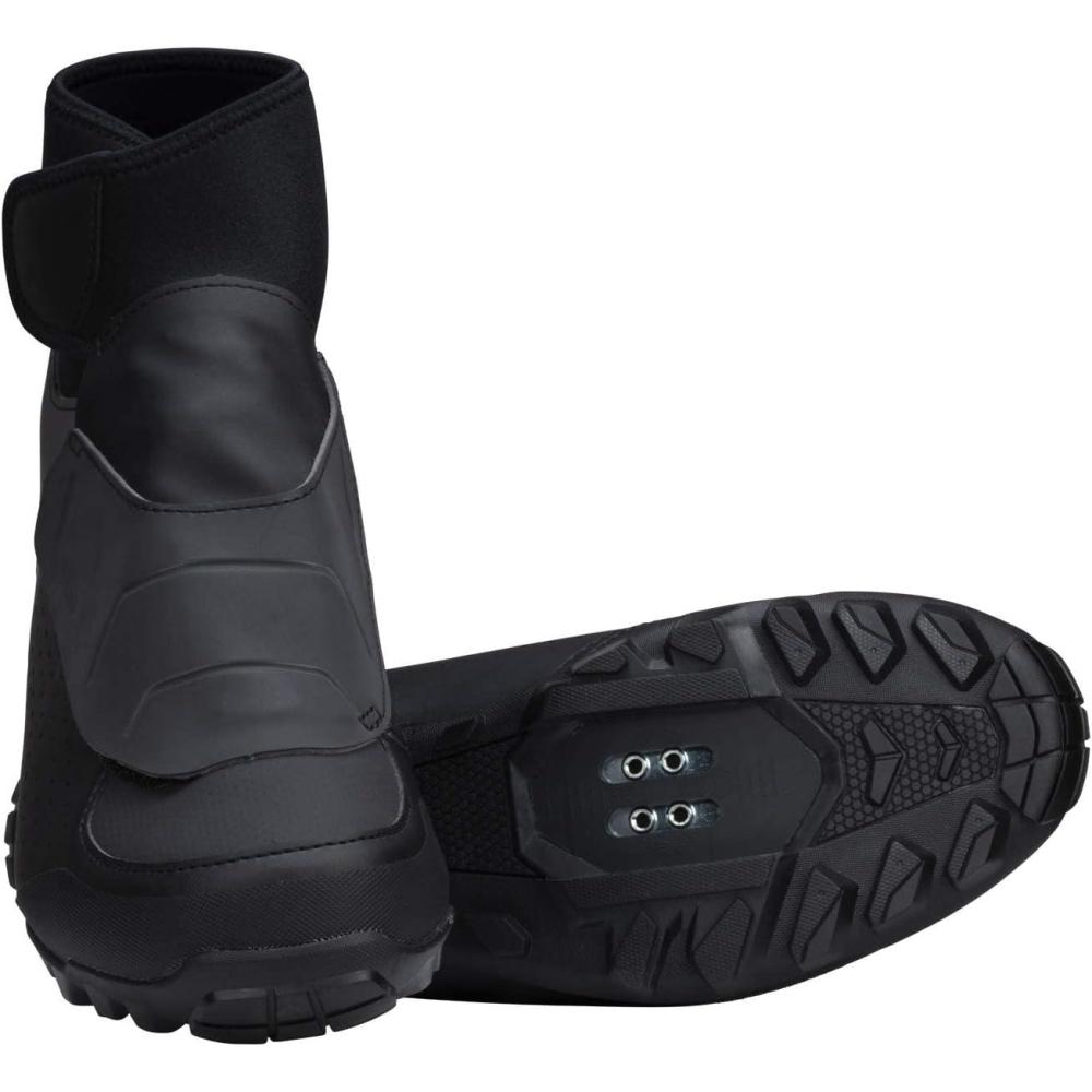 imageSHIMANO SHMW501 Affordable SPD Shoe for The Cold and WetBlack